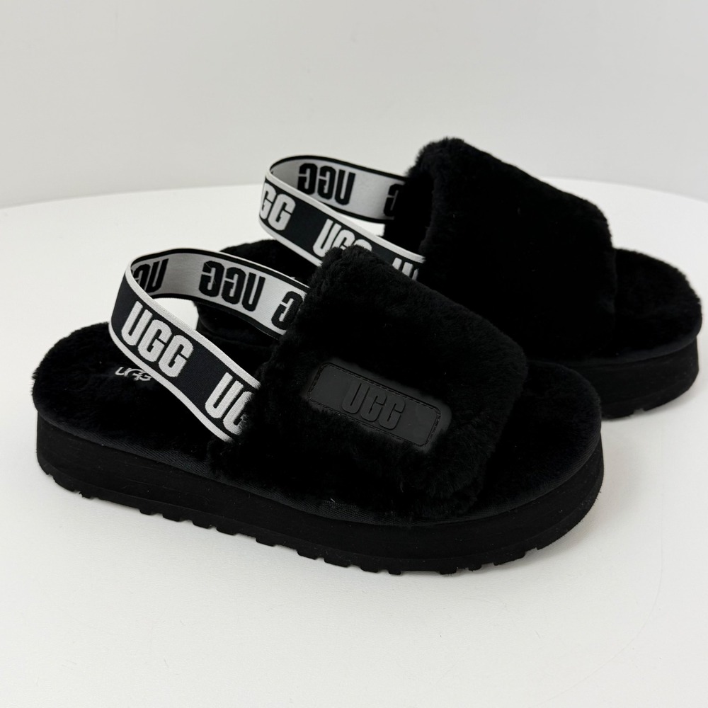 UGG Disco Cross Slide Black Sheepskin Platform Sandals Women Size 9 1121550-BLK